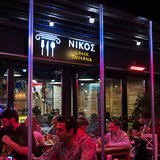 Nikos Greek Taverna - Restaurant